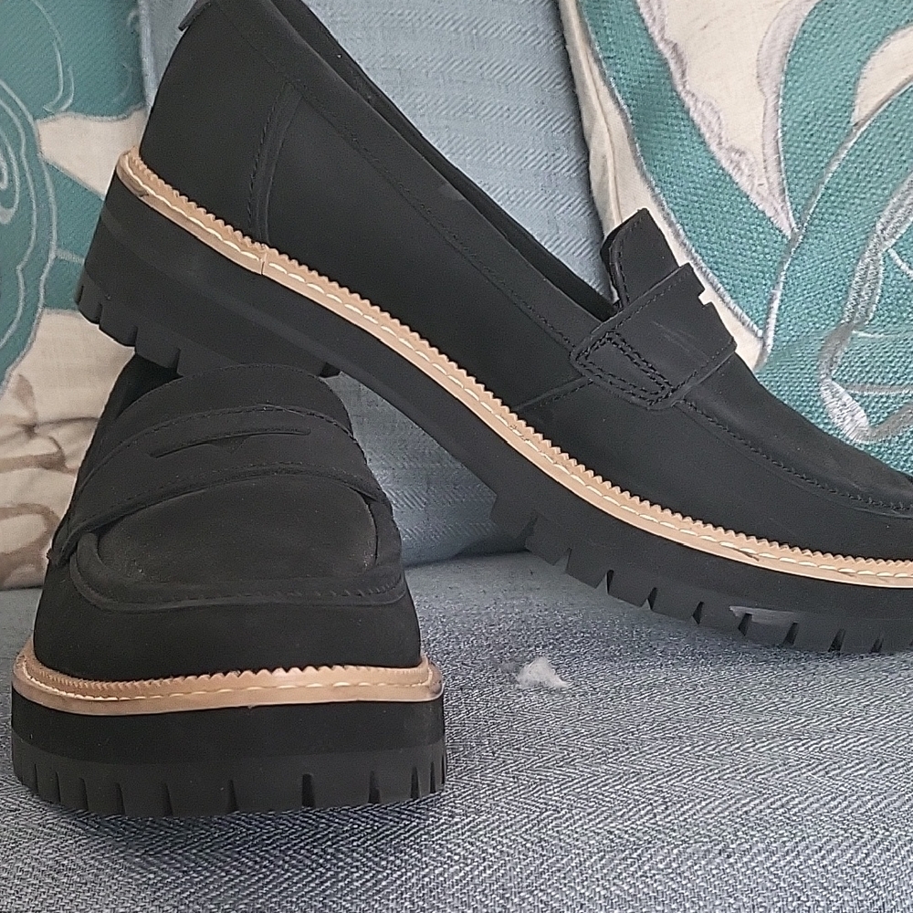 Toms Black Penny Loafers with Tan Welt
